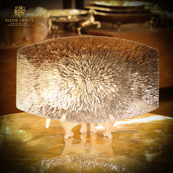 The Royal Scalloped Tiered Tower