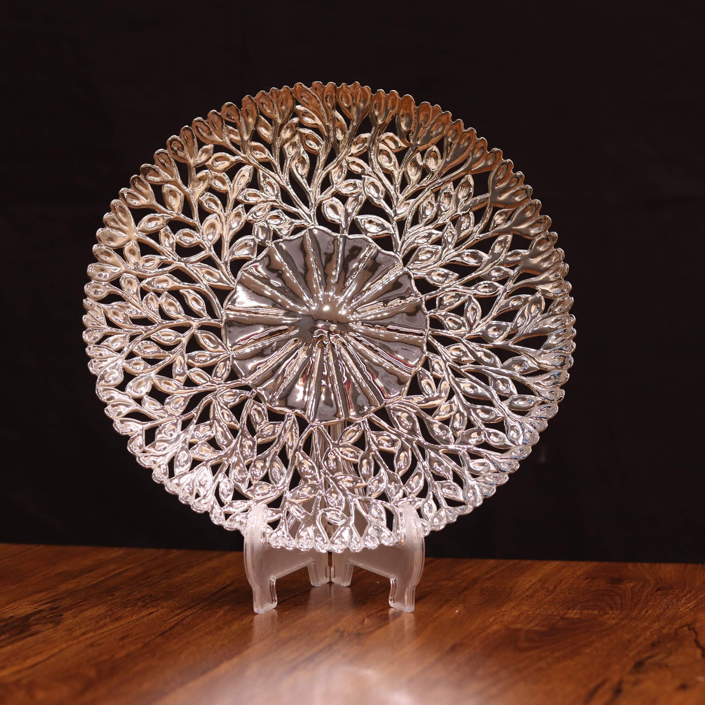 Luxurious Circular Tree-of-Life Decorative Tray