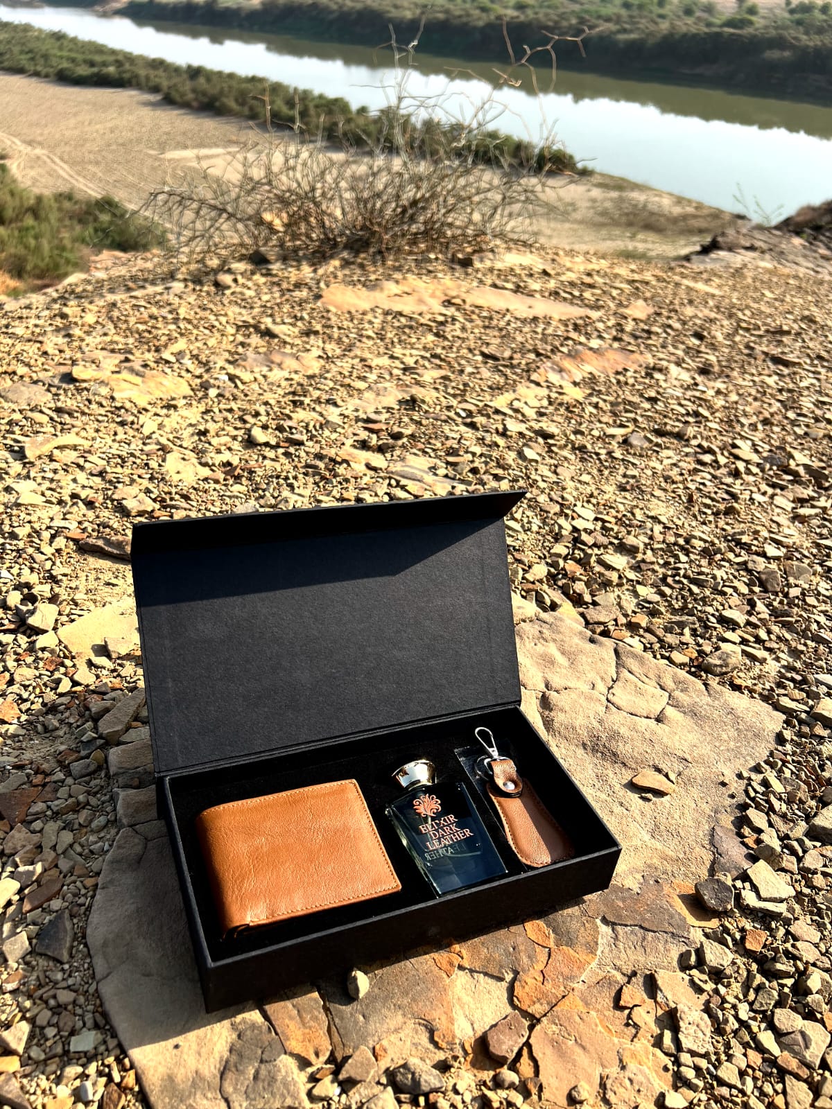 The Royal Dark Leather Gift Set